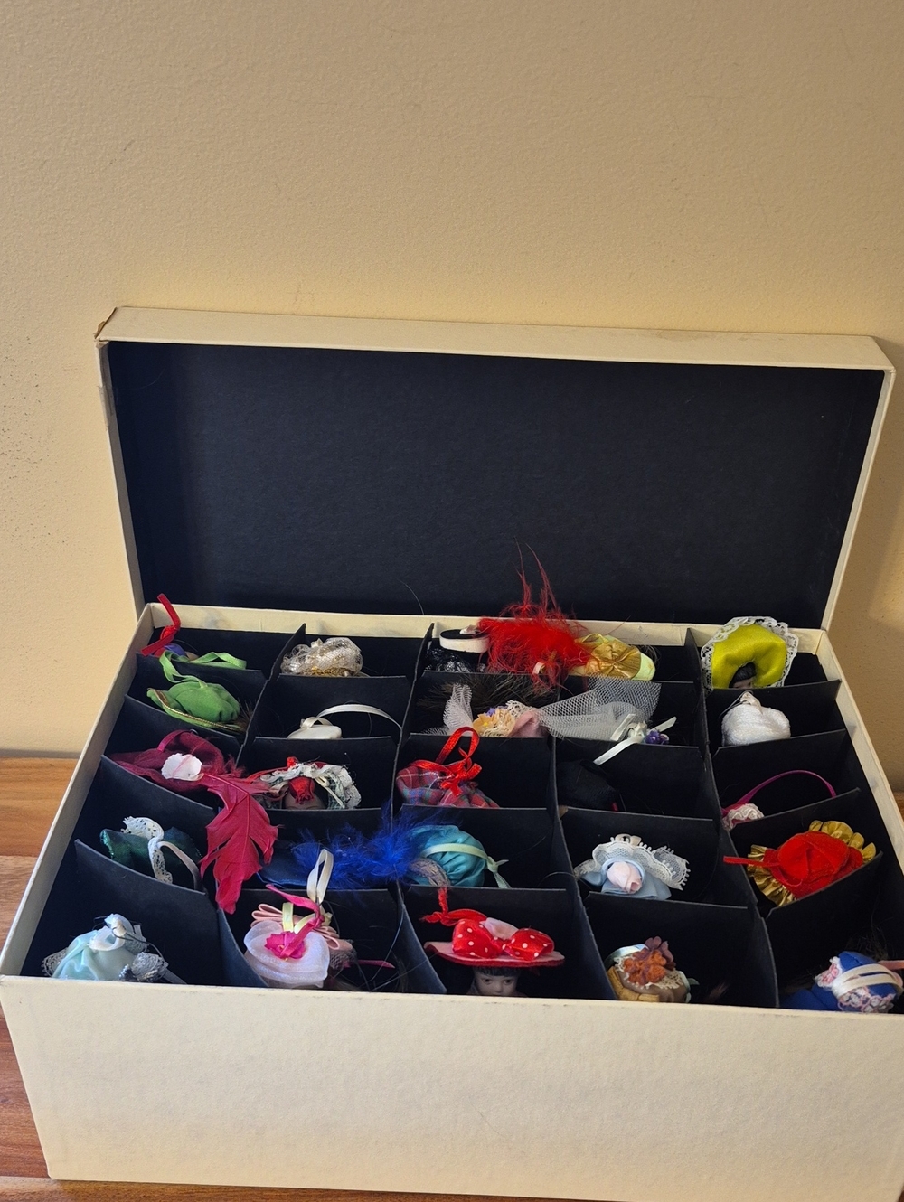 Danbury Mint The Ladies of Fashion Assorted Mini Doll Ornaments- Full Set of 25 - Picture 16 of 16